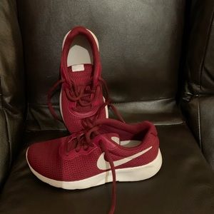 Nike shoes Girls size 2